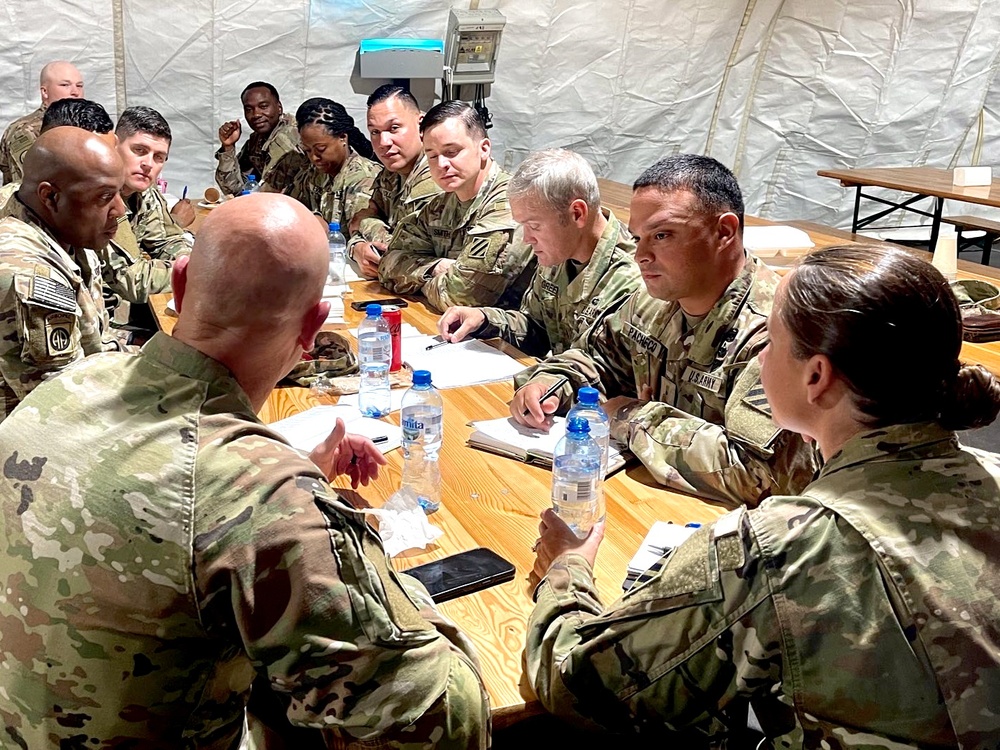 Soldiers of the 3rd DSB attend warrant officer leader professional development luncheon