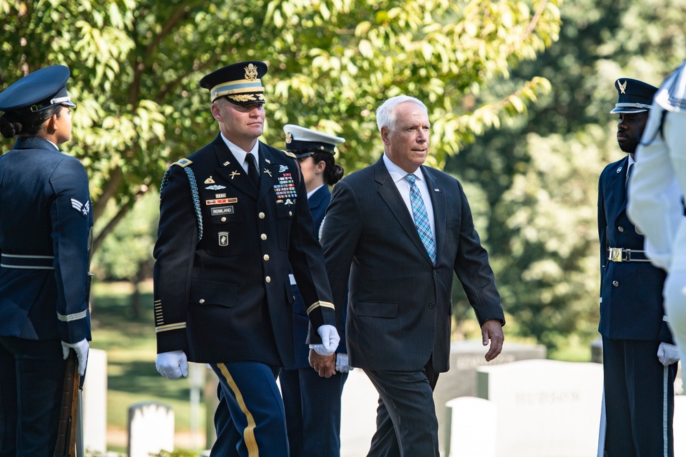 An Armed Forces Full Honors Wreath-Laying Ceremony is Held to Commemorate the 166th Birthday of President William H. Taft