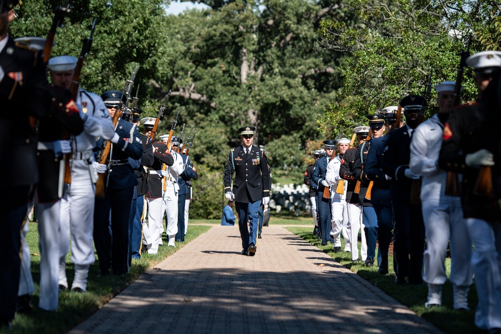 An Armed Forces Full Honors Wreath-Laying Ceremony is Held to Commemorate the 166th Birthday of President William H. Taft