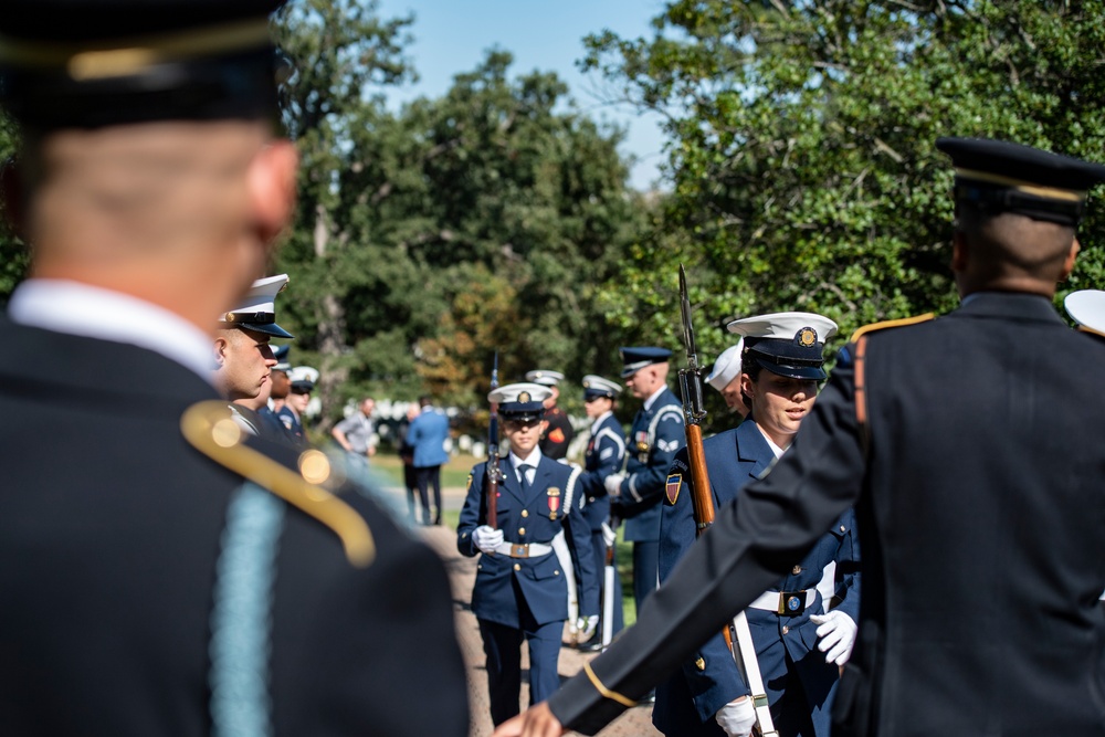 An Armed Forces Full Honors Wreath-Laying Ceremony is Held to Commemorate the 166th Birthday of President William H. Taft