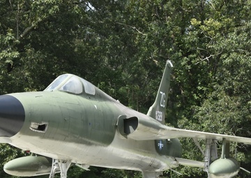 F-105 Thunderchief display at Arnold AFB honors Bond