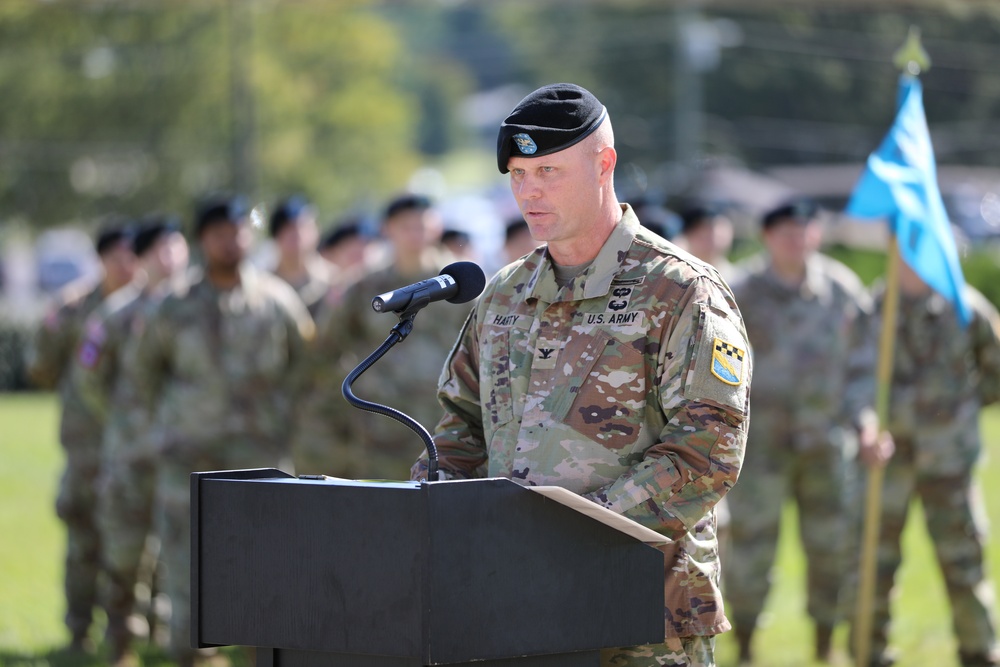 The 302nd Intelligence and Electronic Warfare Battalion Activates on Fort Campbell