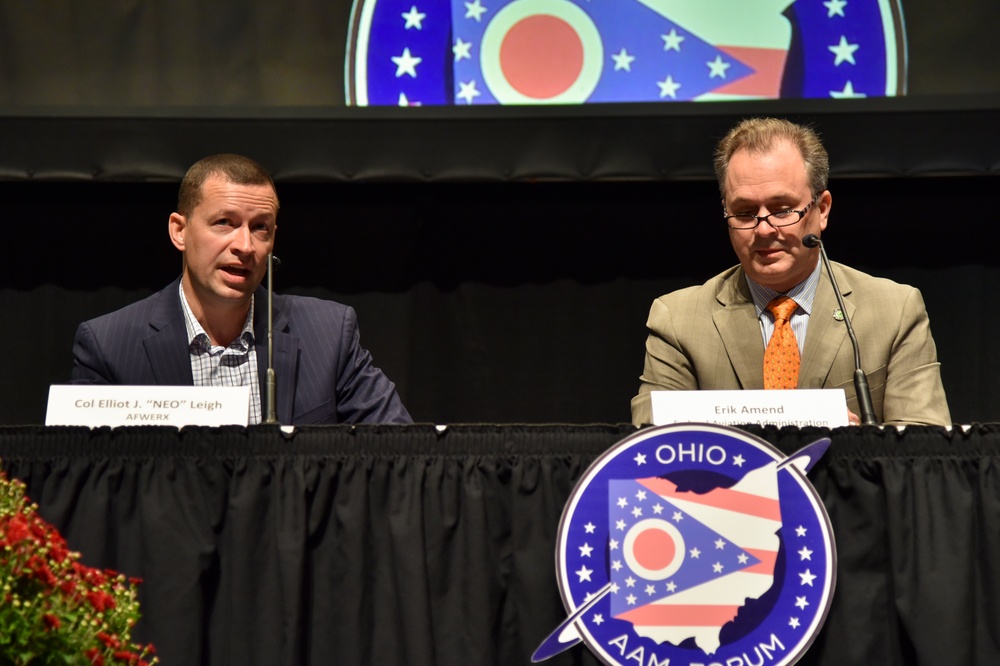 AFWERX director moderates panel at the National Advanced Air Mobility Industry Forum