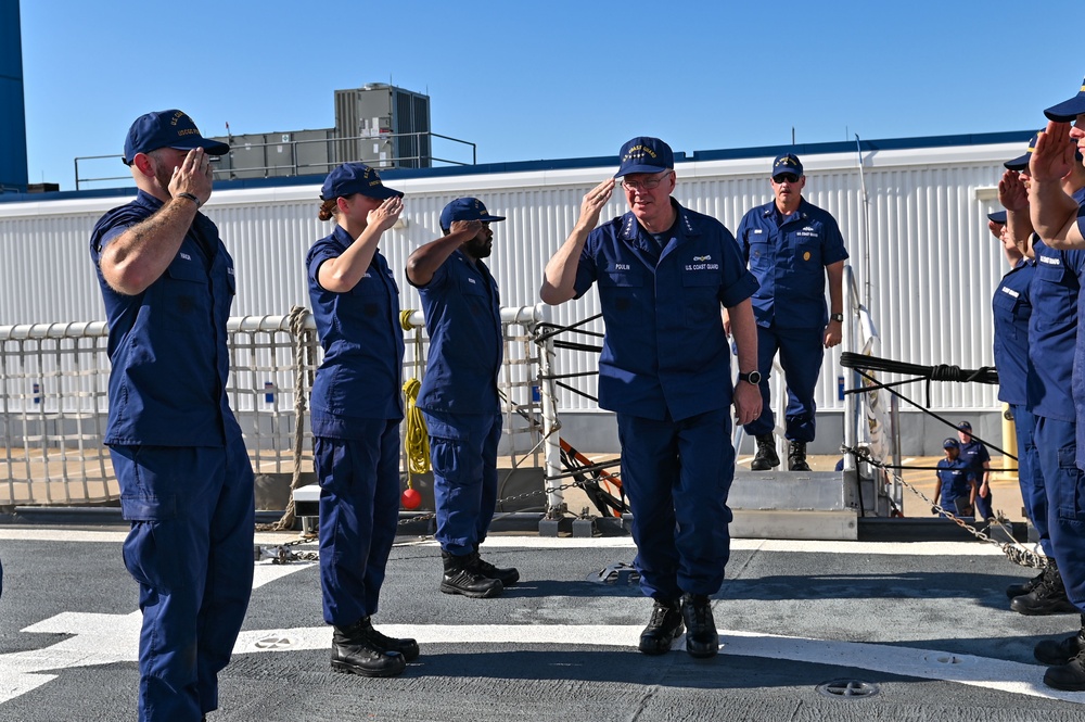 Vice Commandant of the Coast Guard awards US Coast Guard Cutter Forward with Meritorious Unit Commendation Ribbon