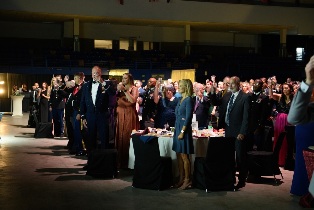 Greater Fairbanks Golden Heart Chamber of Commerce Honors Military Members at 53rd Annual Military Appreciation Banquet