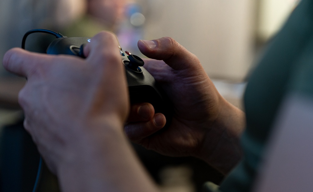 435th CRSS hosts Lithuanian de-icing simulator familiarization