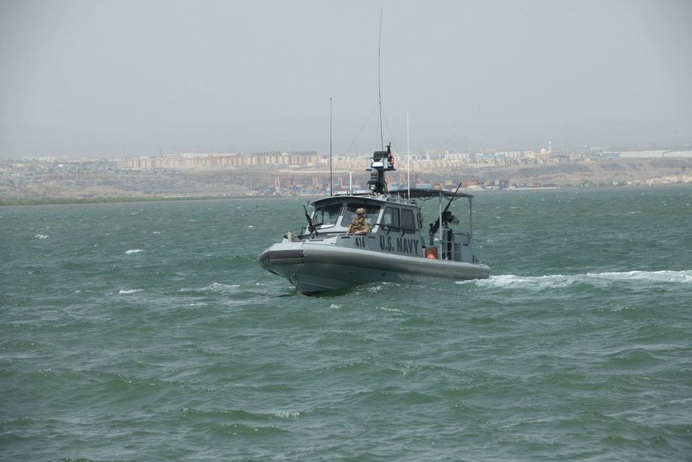 MSRON 11 Leads Djiboutian Navy in Groundbreaking Navigation Training