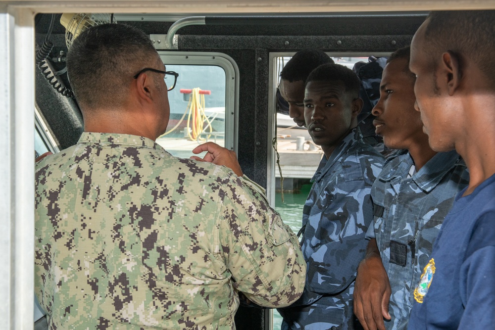 MSRON 11 Leads Djiboutian Navy in Groundbreaking Navigation Training