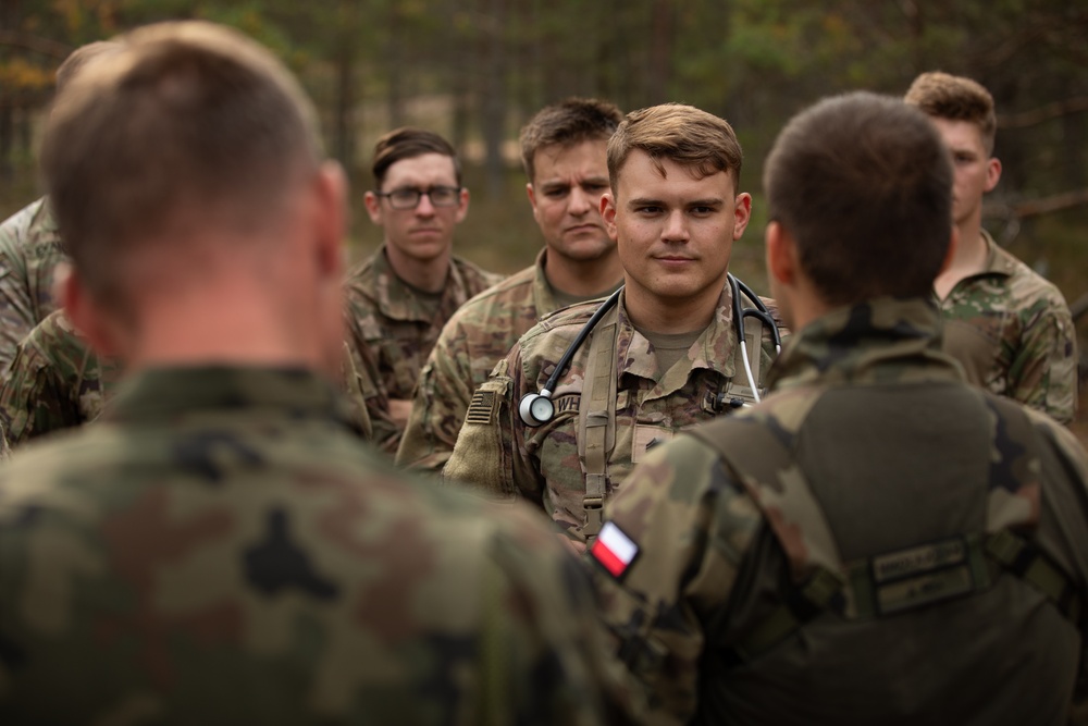 Red Currahee combat medics cross-train with Polish counterparts during Silver Arrow