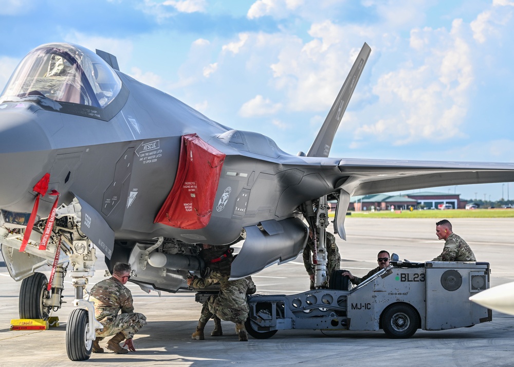 DVIDS Images 388th FW William Tell 2023 F35 weapons load