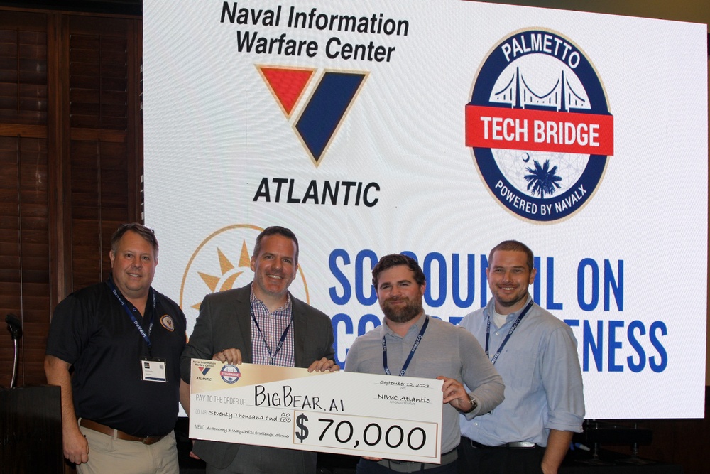 Palmetto Tech Bridge Presents Award for Autonomy at the 2023 SC Decoded Conference