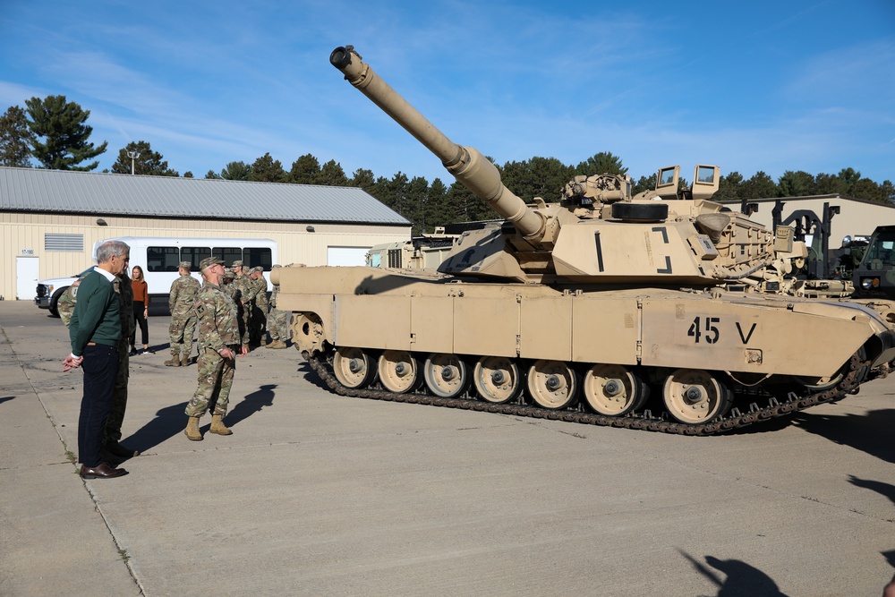 The Norwegian Prime Minister, Jonas Gahr Støre, and Norwegian Ambassador to the United States Anniken Krutnes, visit Camp Ripley Training Center