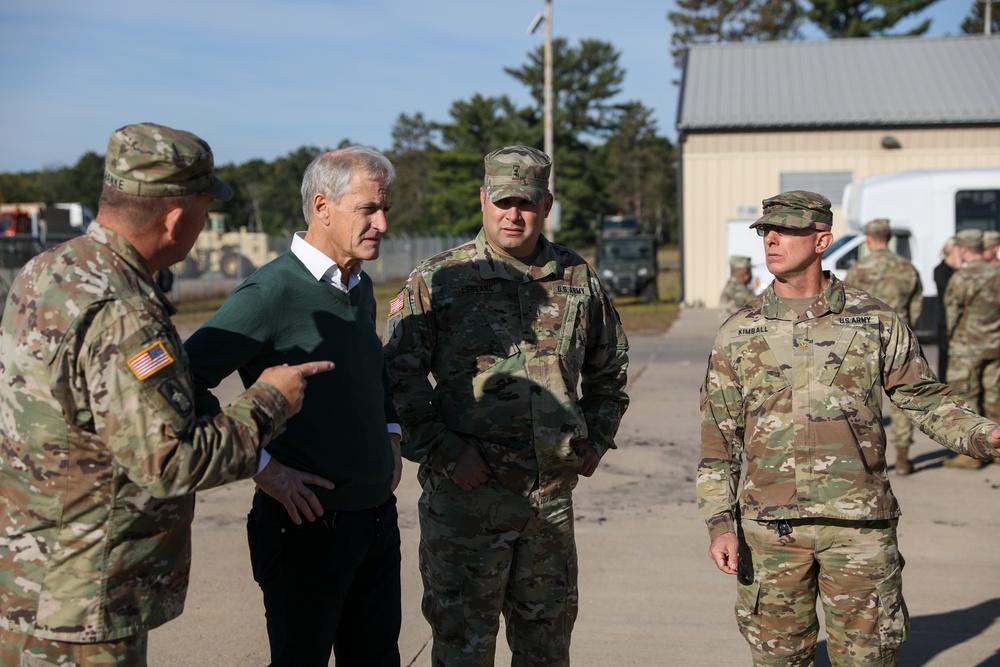 The Norwegian Prime Minister, Jonas Gahr Støre, and Norwegian Ambassador to the United States Anniken Krutnes, visit Camp Ripley Training Center