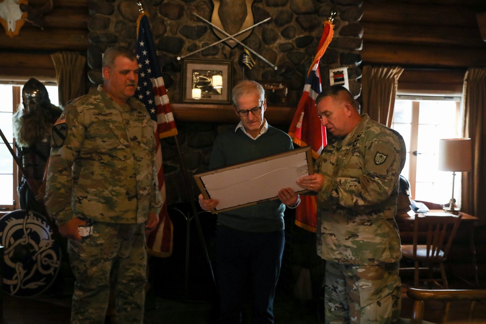 The Norwegian Prime Minister, Jonas Gahr Støre, and Norwegian Ambassador to the United States Anniken Krutnes, visit Camp Ripley Training Center