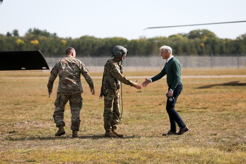 The Norwegian Prime Minister, Jonas Gahr Støre, and Norwegian Ambassador to the United States Anniken Krutnes, visit Camp Ripley Training Center