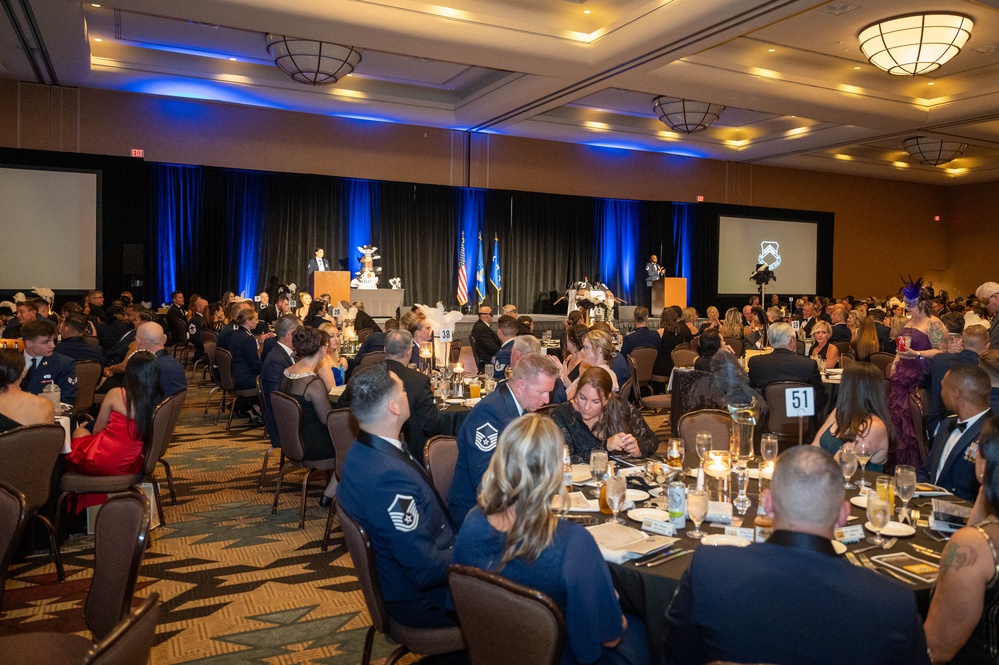 Luke celebrates Air Force's 76th Birthday