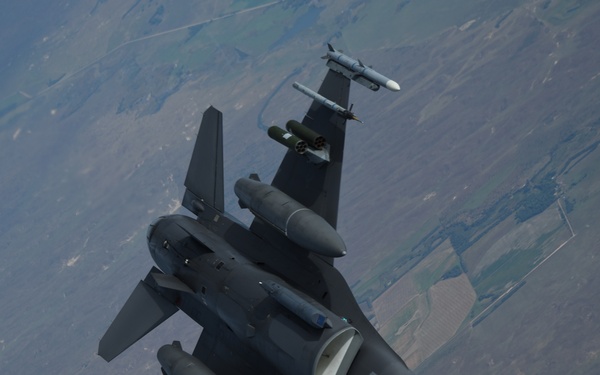 185th Air Refueling Wing Hosts Medal of Honor recipient Michael J. Fitzmaurice.
