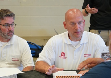 USACE shares debris removal information with residents impacted by Hawai'i wildfires