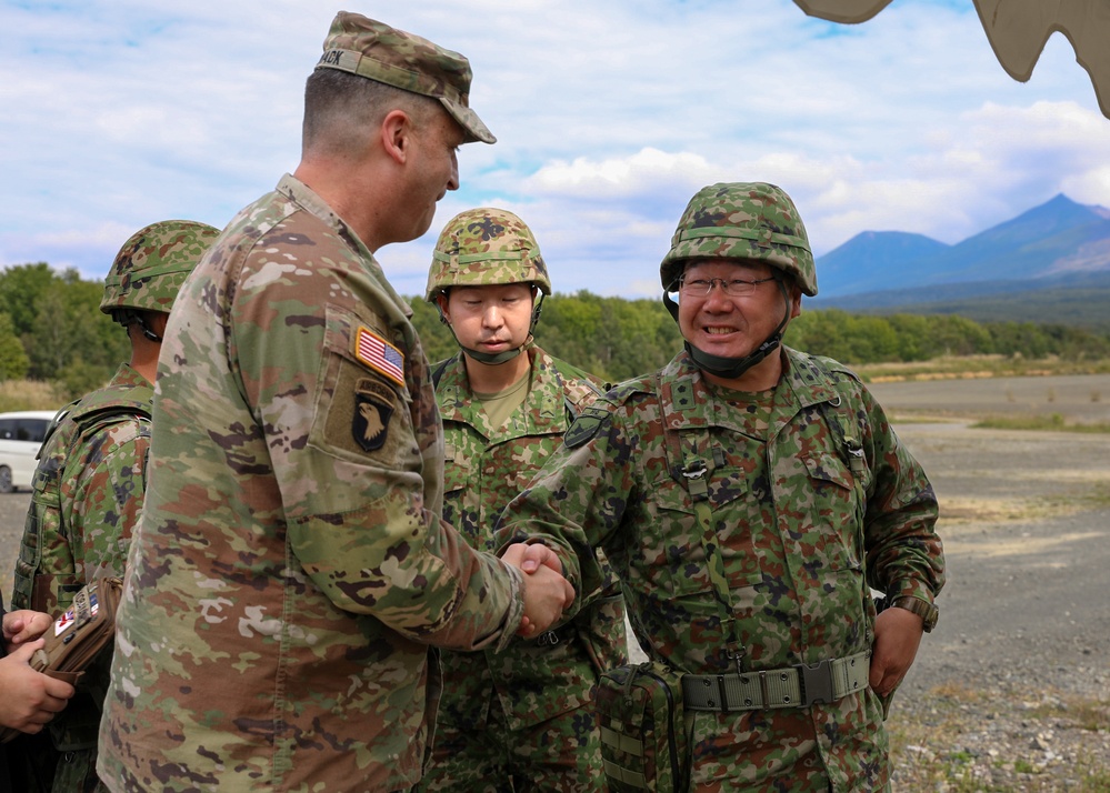 Orient Shield 23 USARJ general visits KTA, Japan