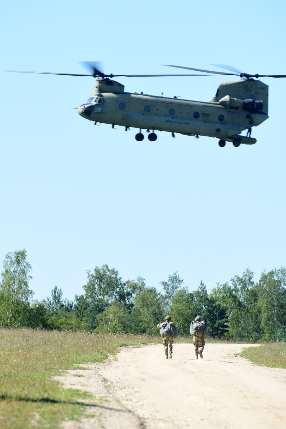 Chinook Jump with 4-319