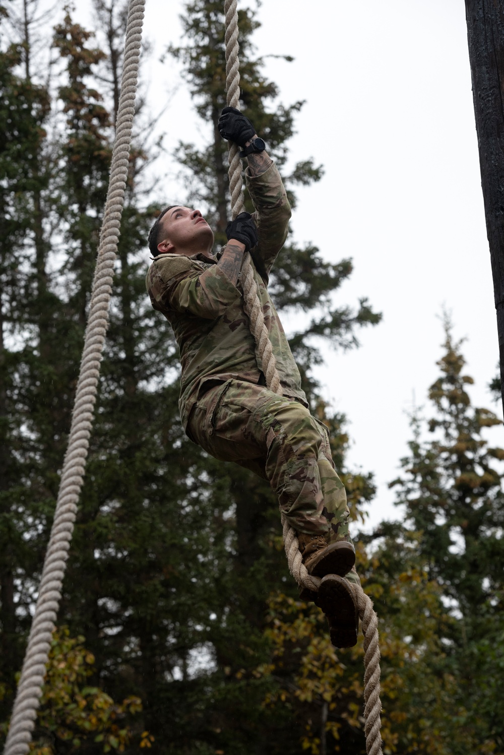 University Alaska Army ROTC cadets develop soldiering skills during Operation Resolute Phoenix