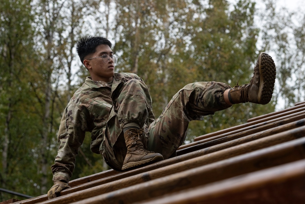 University Alaska Army ROTC cadets develop soldiering skills during Operation Resolute Phoenix