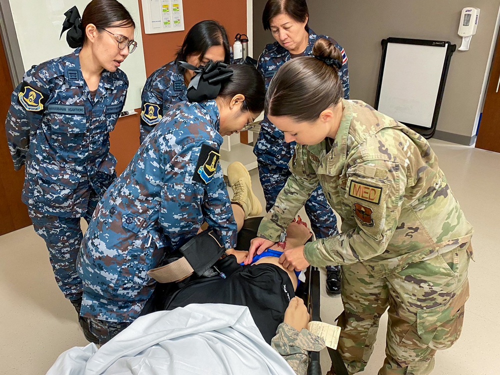 Royal Thai Air Force nurses team up with 59th MDW for U.S. healthcare collaboration