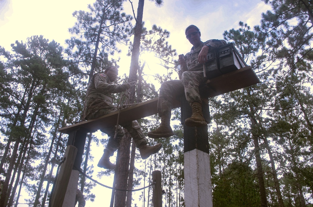 Headquarters and Headquarters Company, 1st Training Brigade, Building Trust through Obstacles