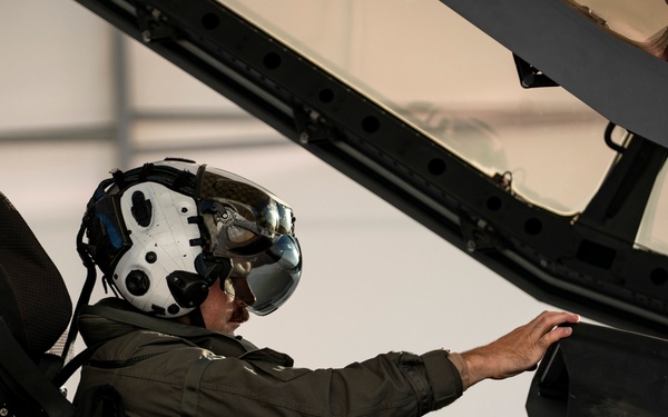VMFA-225 F-35Bs Launch from MCAS Yuma for Strike Mission