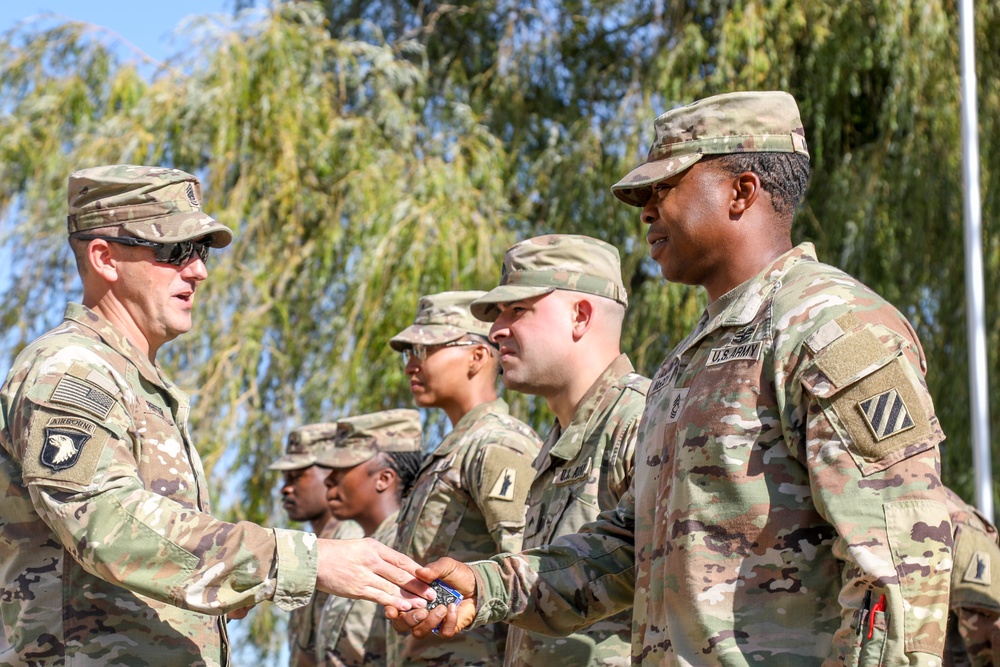 Division senior enlisted leader visits Powidz base