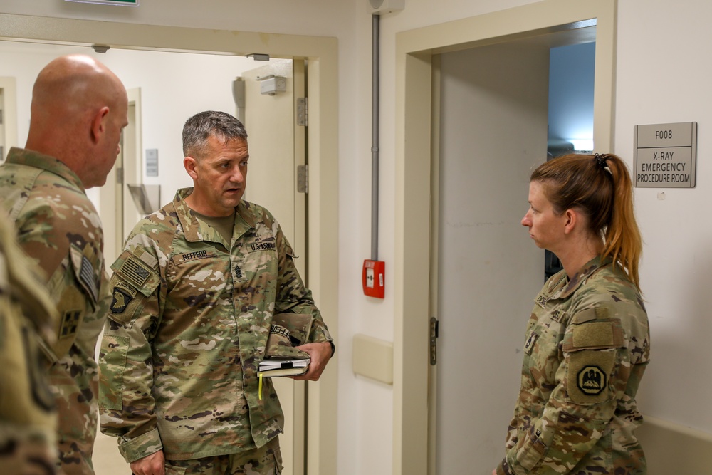 Division senior enlisted leader visits Powidz base