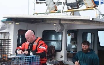 CGC William Chadwick conducts fishery patrol in the Northeast