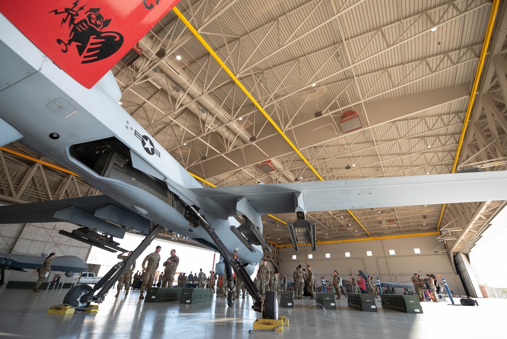 Quarterly Rivals: Tiger and Reaper AMU Go Head-to-Head in Load Crew Competition