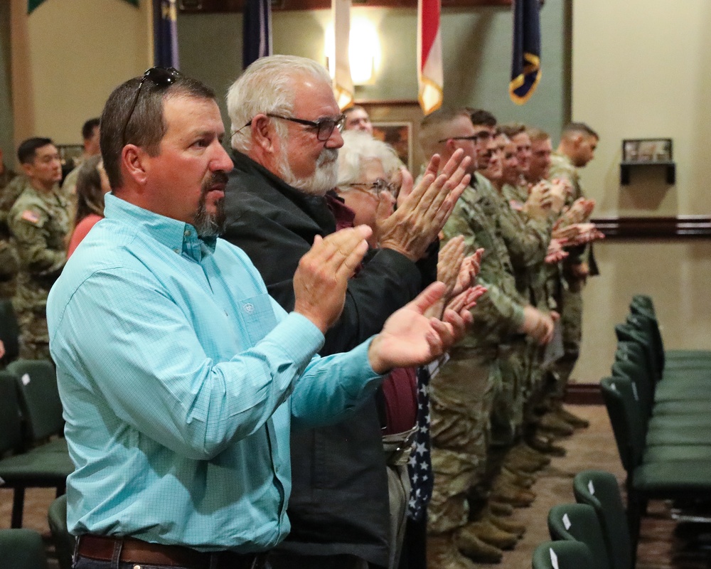 The 4th Inf. Div. Main Command Post Operation Detachment Demobilization and Award Ceremony