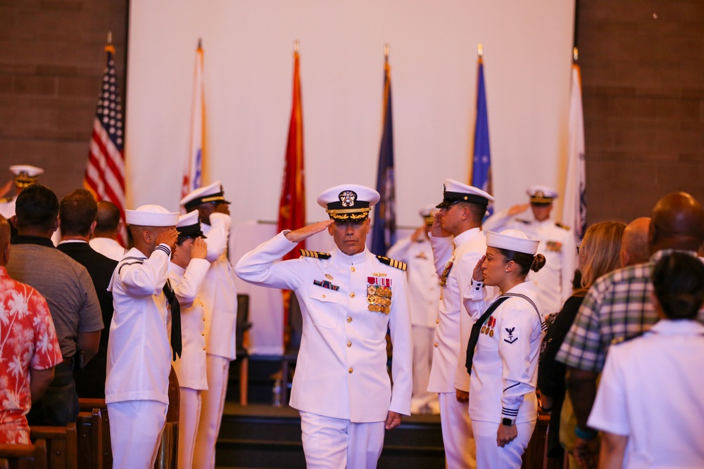 Navy Medicine Readiness and Training Command Lemoore Holds Change of Command Ceremony