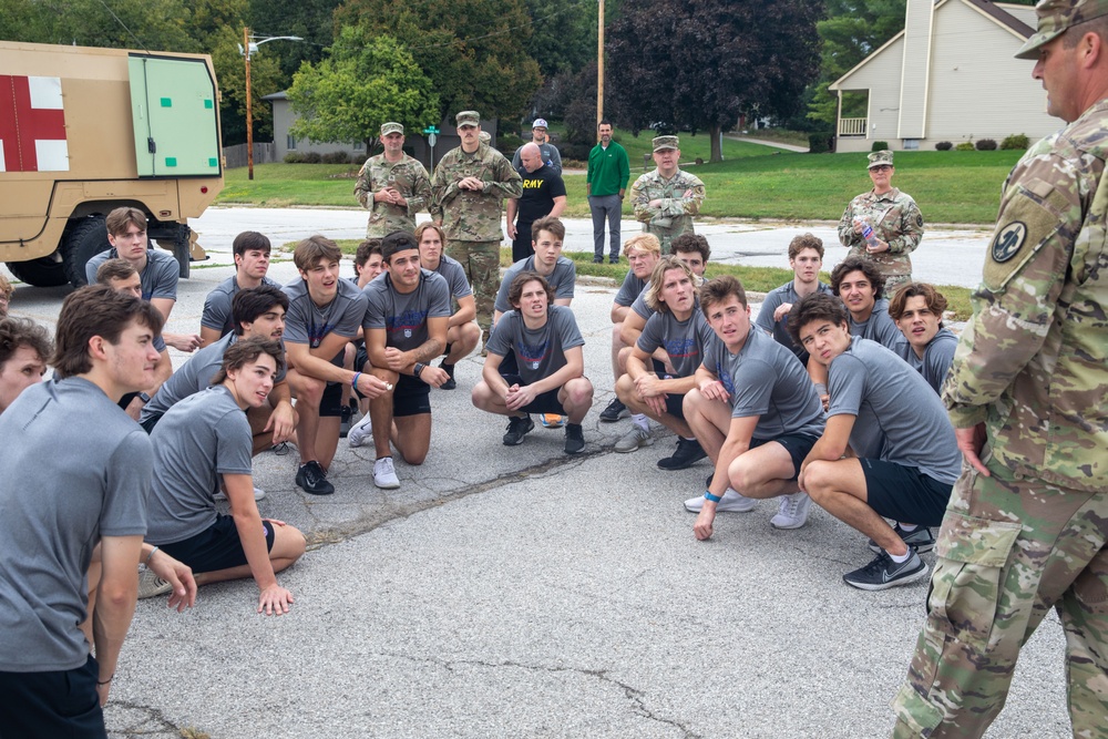 Des Moines Recruiting Company and Army Reserve units partner with Des Moines Buccaneers Hockey Team