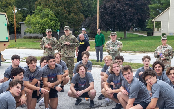 Des Moines Recruiting Company and Army Reserve units partner with Des Moines Buccaneers Hockey Team