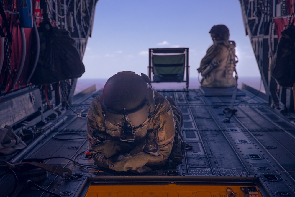 U.S. Army Chinook Flight Crew Assists With Wildfire Suppression