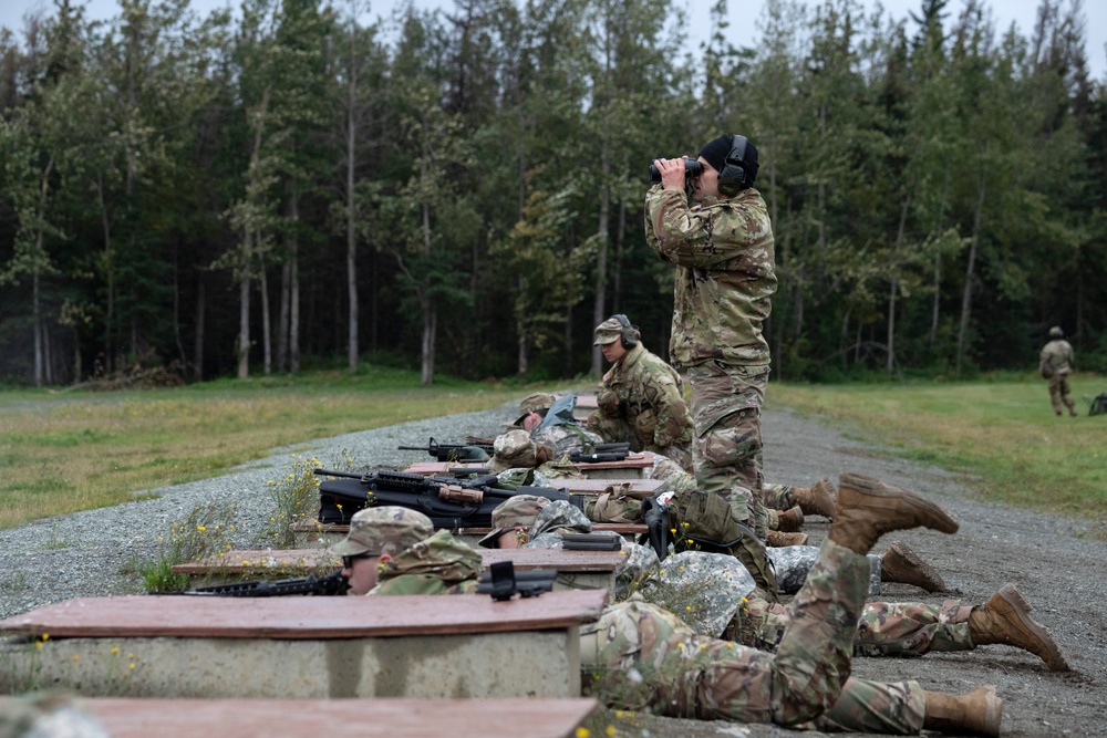 University Alaska Army ROTC cadets develop soldiering skills during Operation Resolute Phoenix