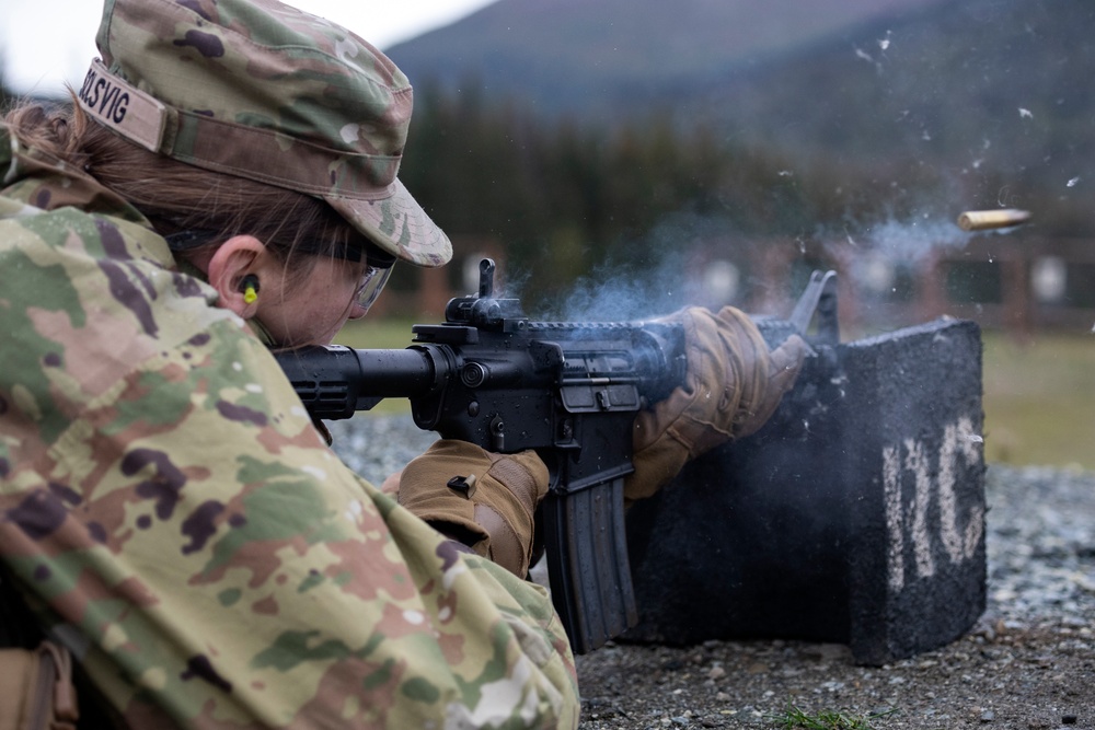 University Alaska Army ROTC cadets develop soldiering skills during Operation Resolute Phoenix