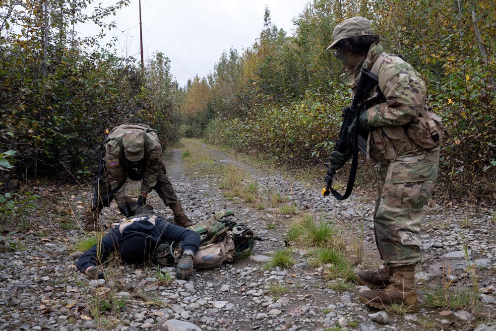 University Alaska Army ROTC cadets develop soldiering skills during Operation Resolute Phoenix