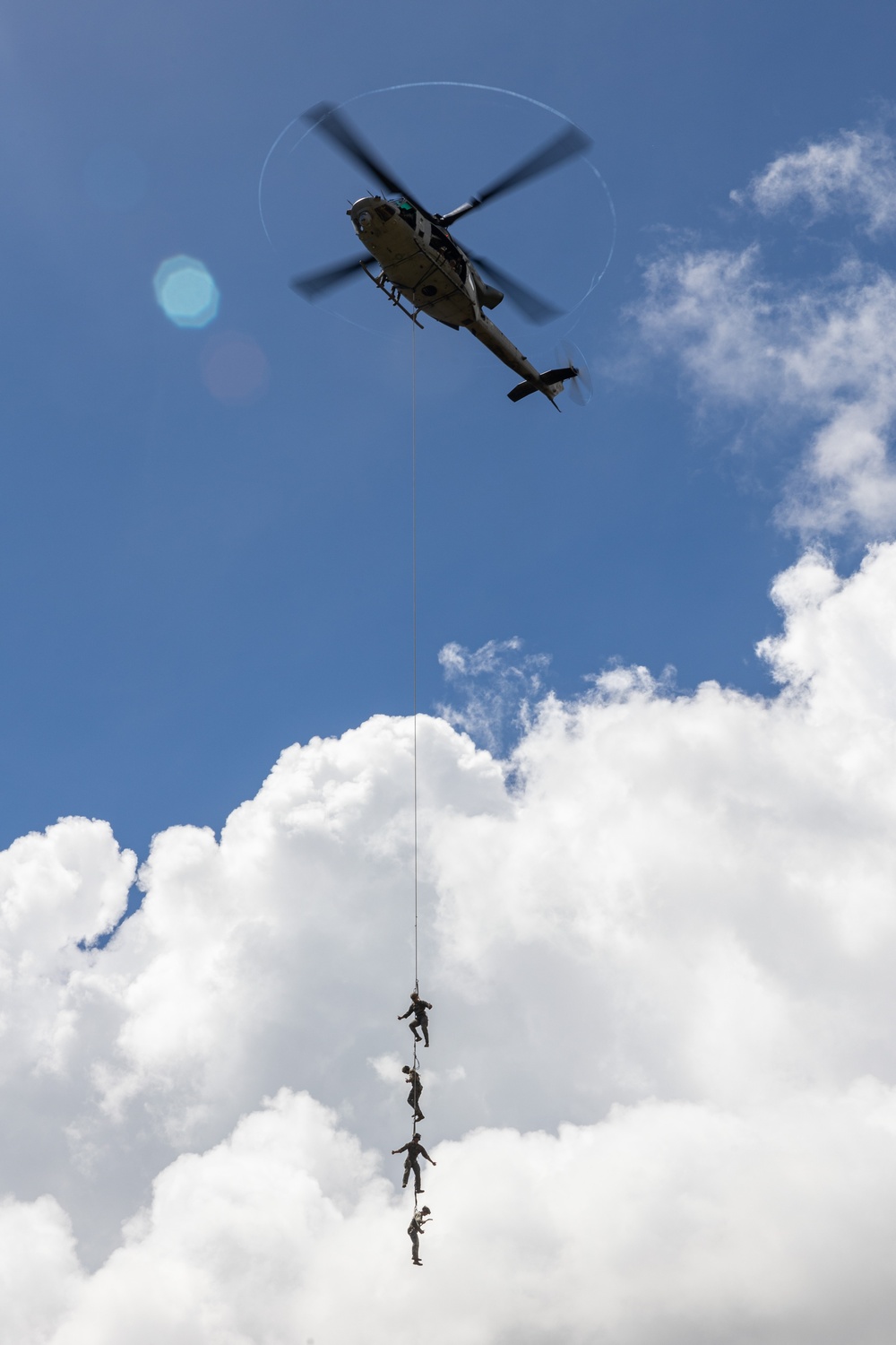 III MEF | SPIE Rigging, Fast Rope, and Rappel Training