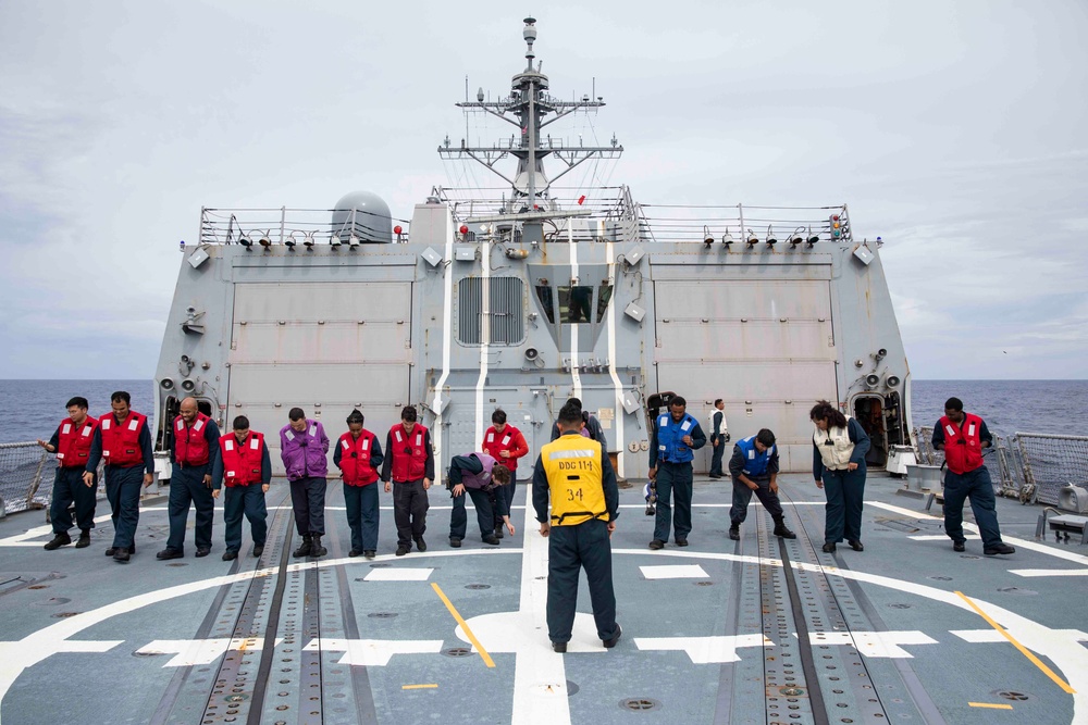 USS Ralph Johnson conducts VERTREP.