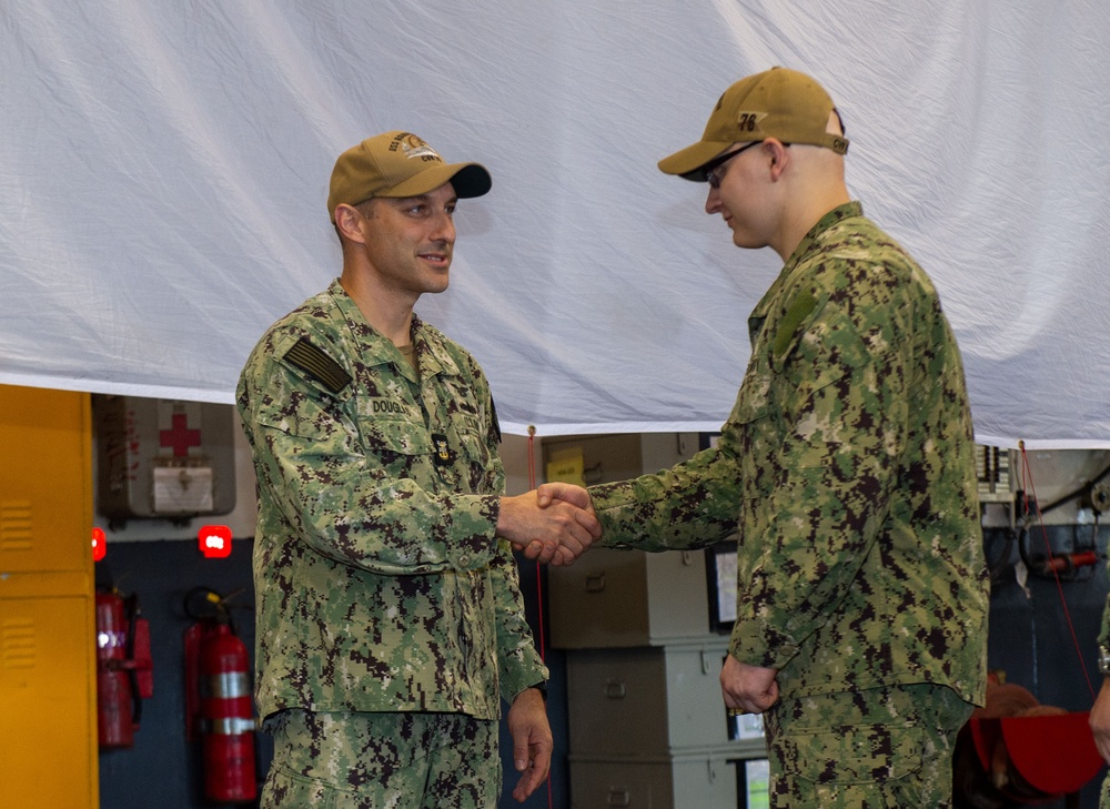 USS Ronald Reagan (CVN 76) hosts meritorious advancement promotion ceremony