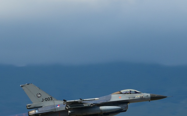 Decisive South 2 take offs