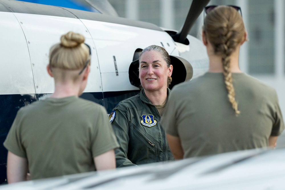 Girls in Aviation