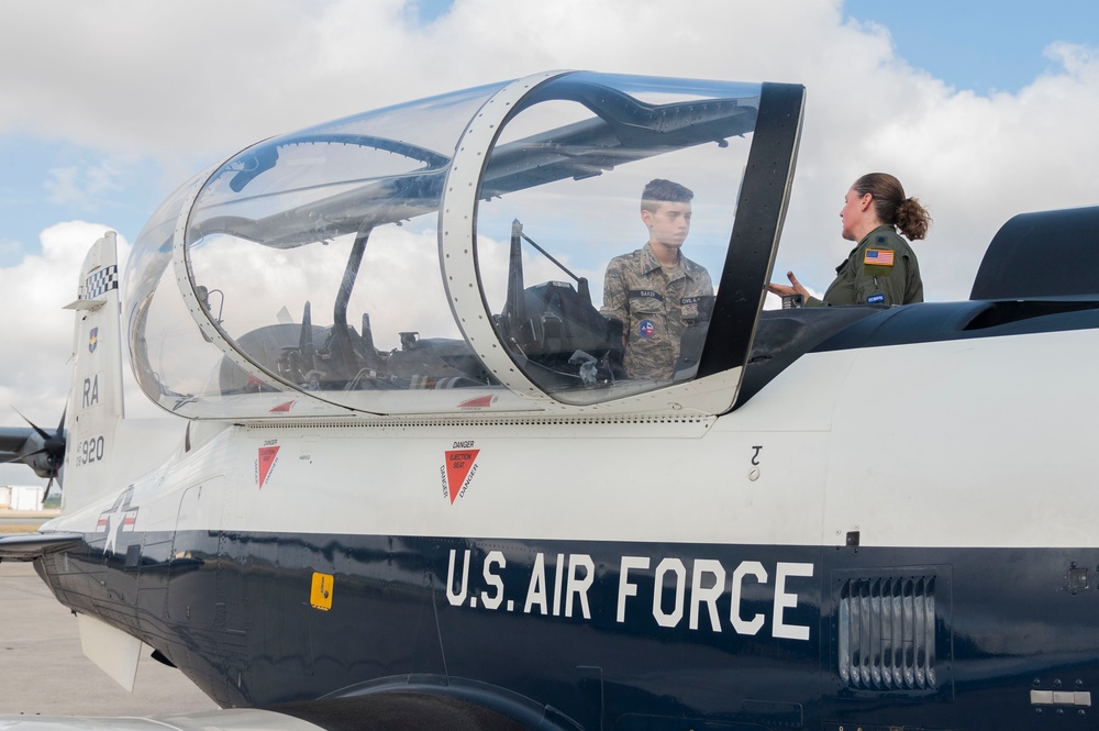 Girls in Aviation