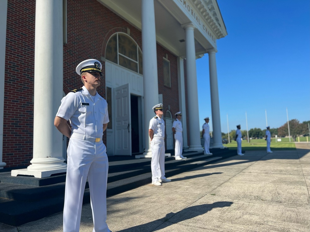 NAS Pensacola Participates in Navy Gold Star Program's Bells Across America