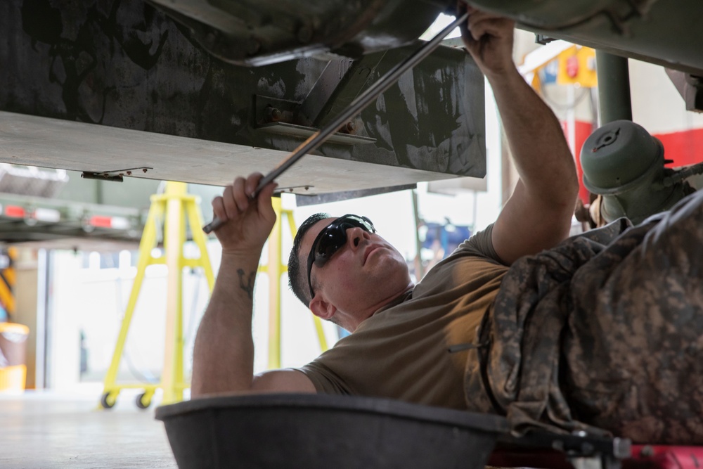 Reserve Soldiers Log 564 Maintenance Hours during Forward Wrench