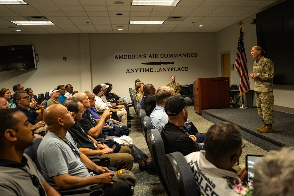 JCOC immerses in mock-deployment demonstration at Hurlburt Field